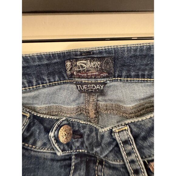 Silver Tuesday Capri jeans size 31 - Picture 3 of 5